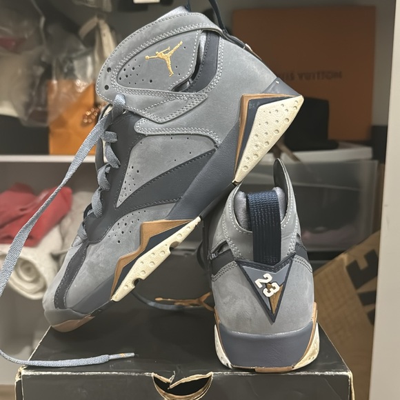 Jordan 7 Retro
Maya Moore Blue Dusk - Picture 4 of 5